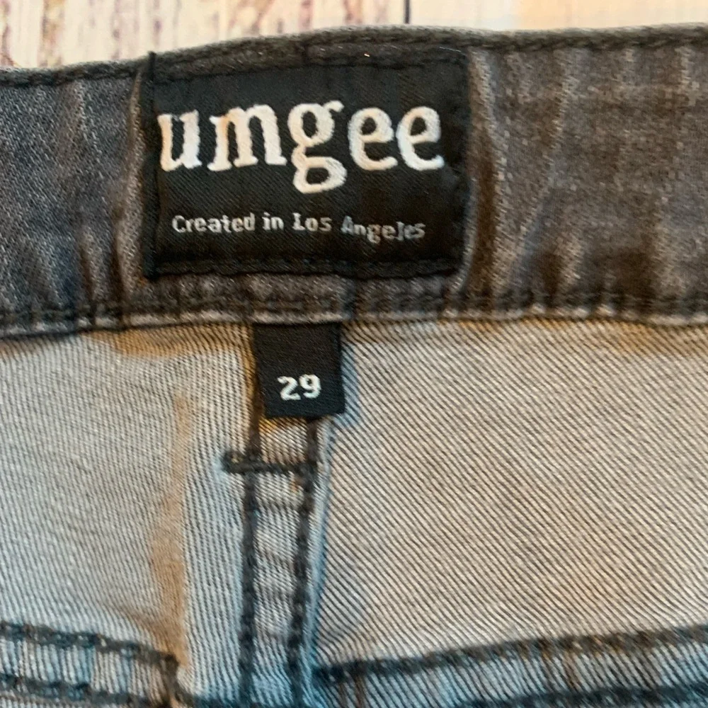 Umgee gray pants. Raw hem. Size 29. - Picture 3 of 10